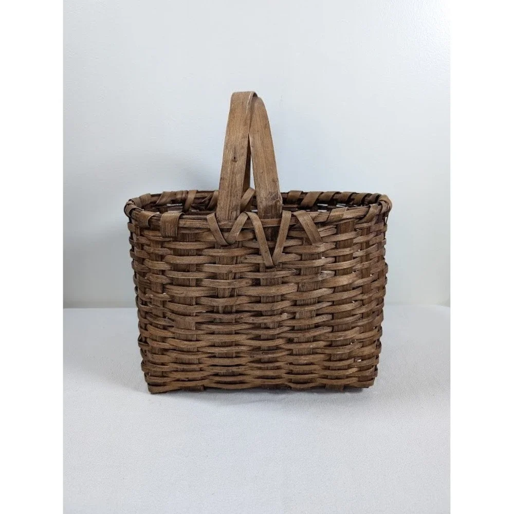 Antique Splint Oak Wood Basket 15.5